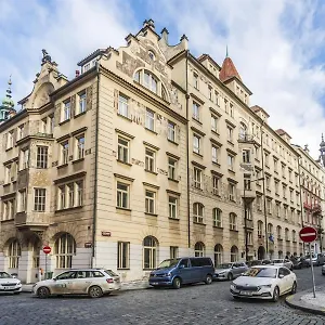  Ostello Hlávkova