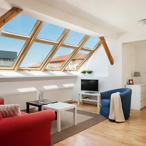 3* Aparthotel Old Town